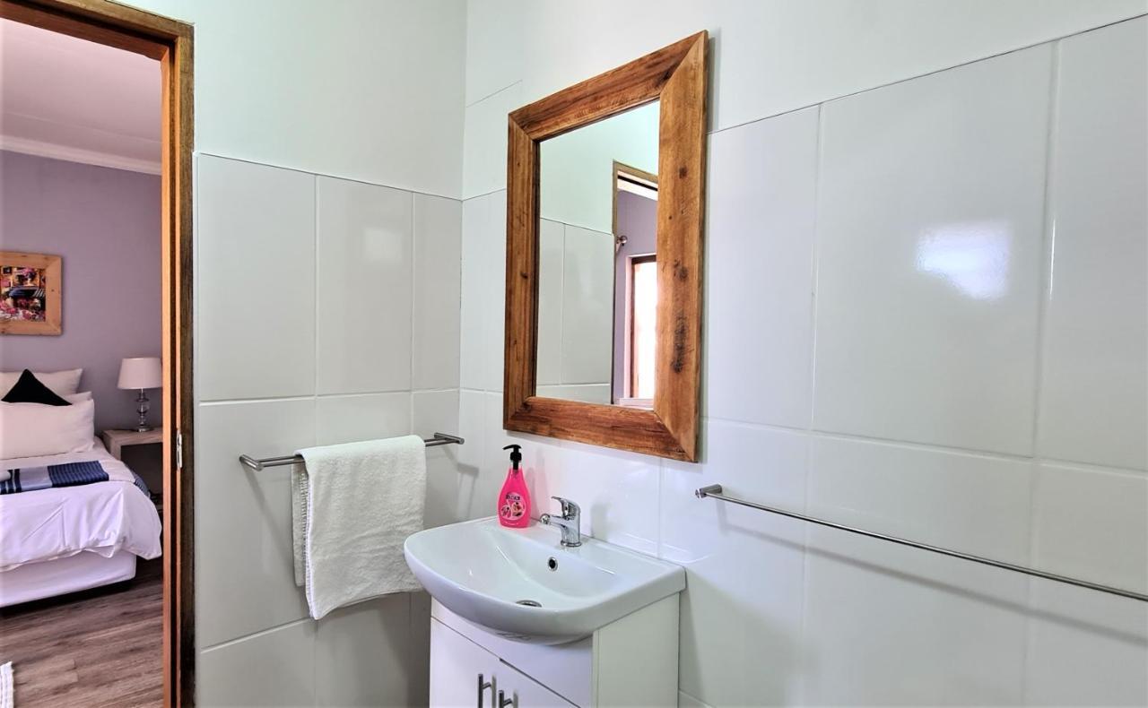 Tiende Laan Bed & Breakfast And Self-Catering Walvis Bay Extérieur photo