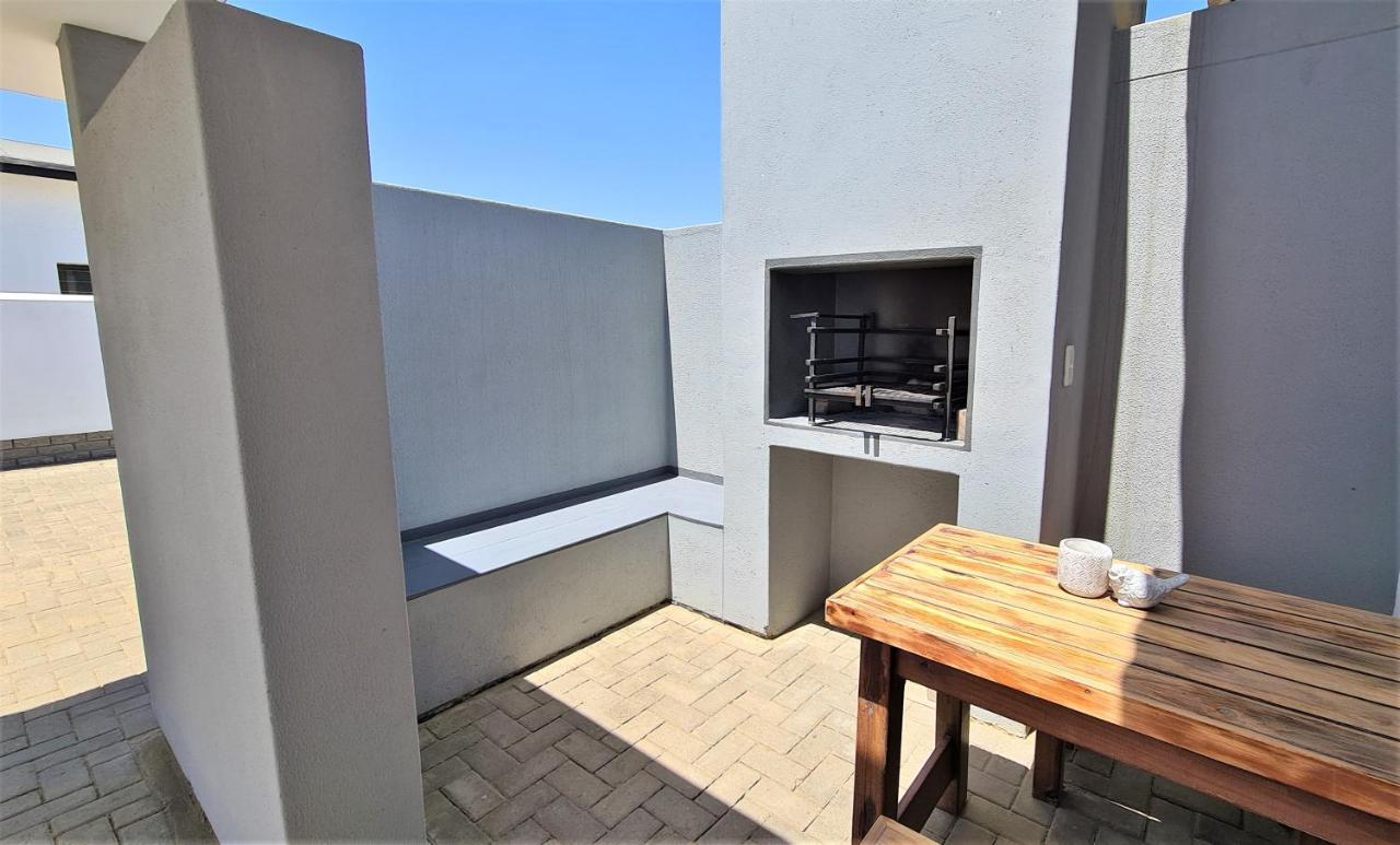 Tiende Laan Bed & Breakfast And Self-Catering Walvis Bay Extérieur photo