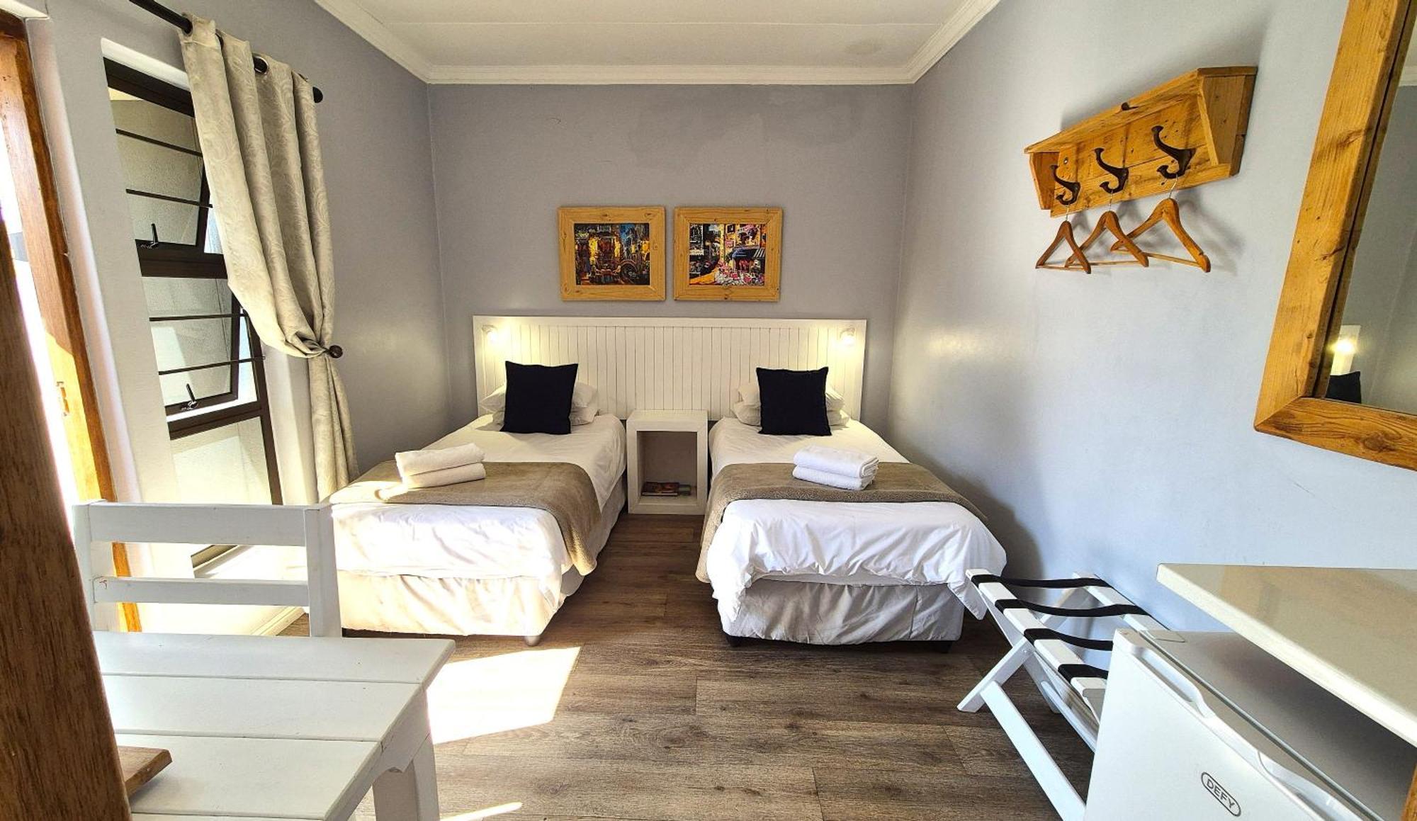 Tiende Laan Bed & Breakfast And Self-Catering Walvis Bay Extérieur photo