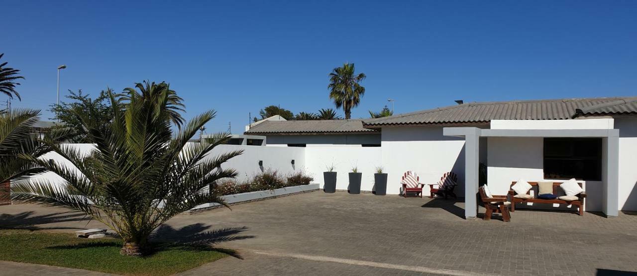 Tiende Laan Bed & Breakfast And Self-Catering Walvis Bay Extérieur photo