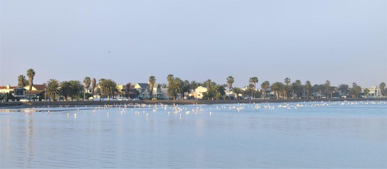 Tiende Laan Bed & Breakfast And Self-Catering Walvis Bay Extérieur photo