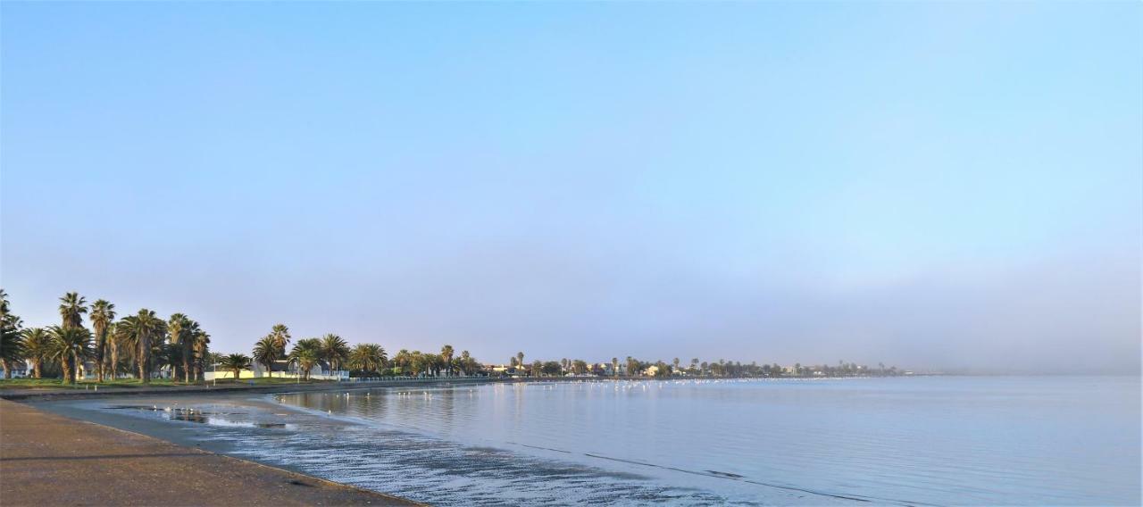 Tiende Laan Bed & Breakfast And Self-Catering Walvis Bay Extérieur photo