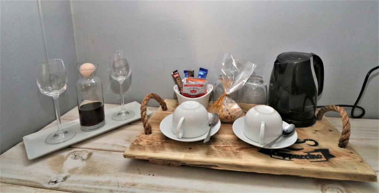 Tiende Laan Bed & Breakfast And Self-Catering Walvis Bay Extérieur photo